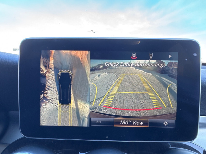 2018 Mercedes-Benz GLC - Gallery image 17