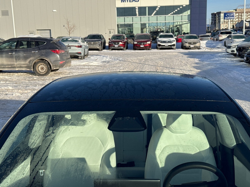 2025 Tesla Model 3 - Gallery image 13