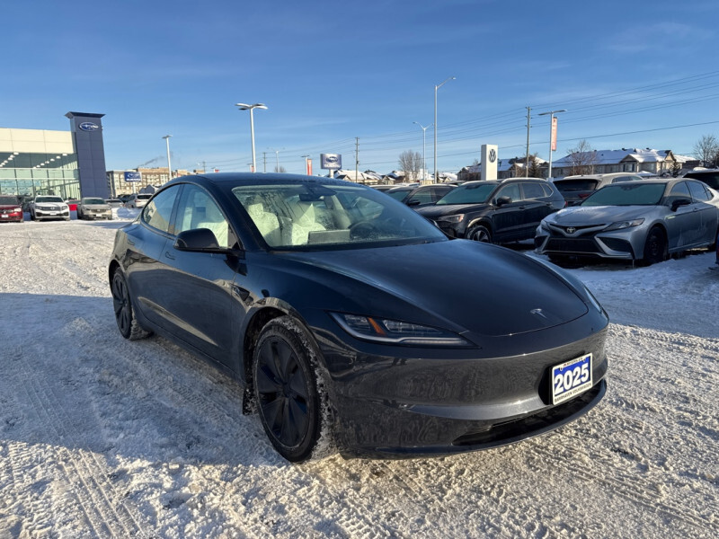 2025 Tesla Model 3 - Gallery image 3