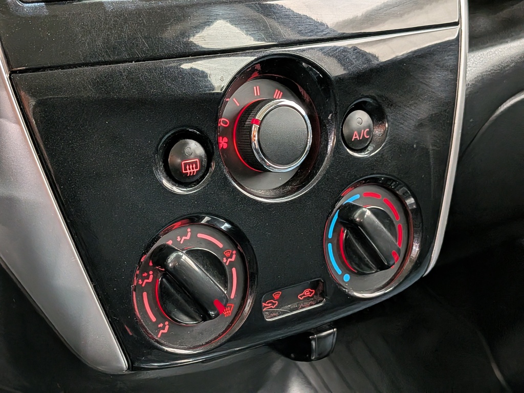 Nissan Versa Note 2017