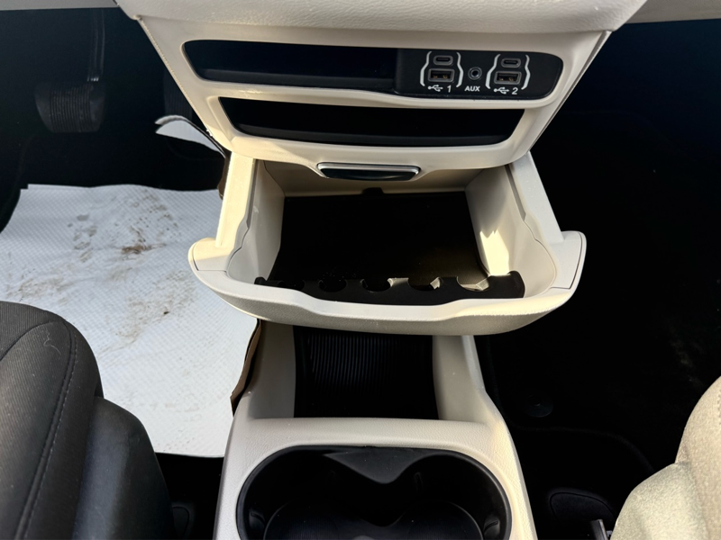 2024 Chrysler Grand Caravan - Gallery image 21