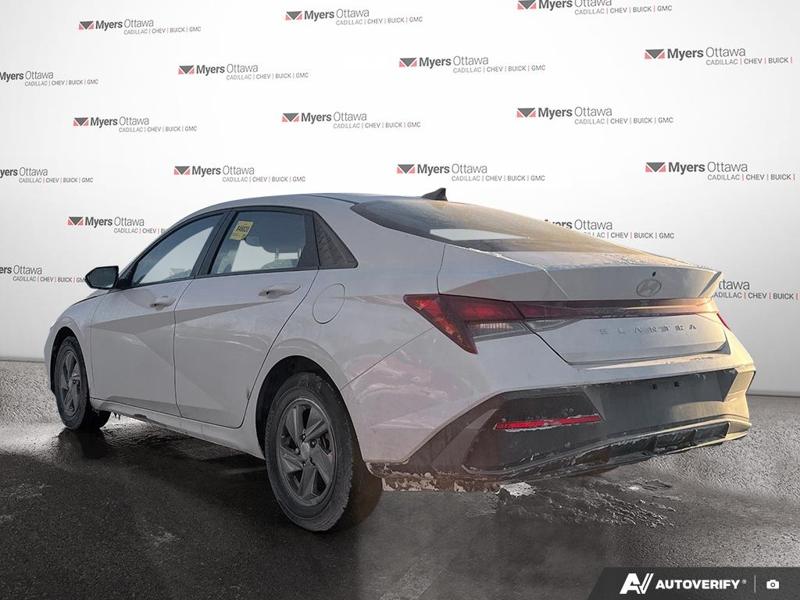 2024 Hyundai Elantra - Gallery image 3