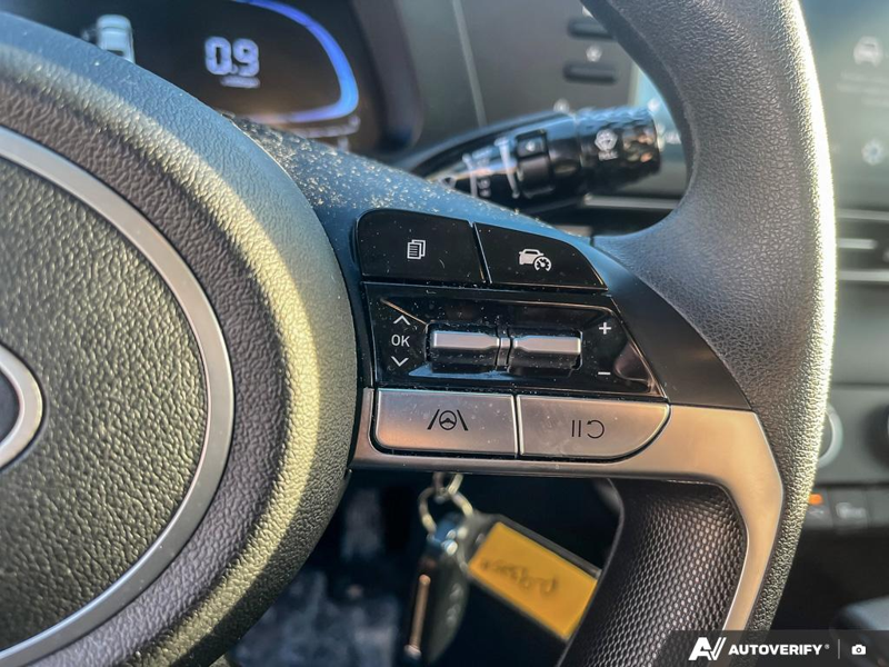 2024 Hyundai Elantra - Gallery image 12