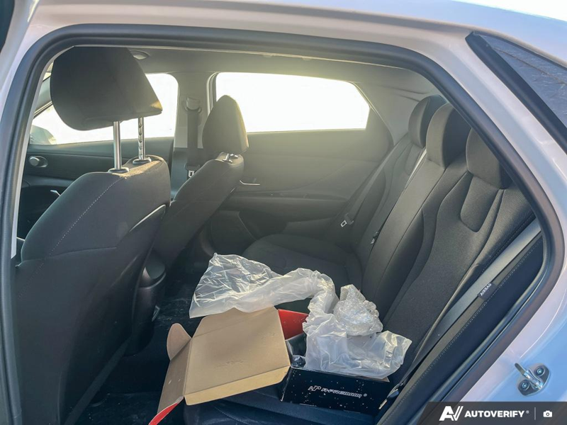 2024 Hyundai Elantra - Gallery image 16