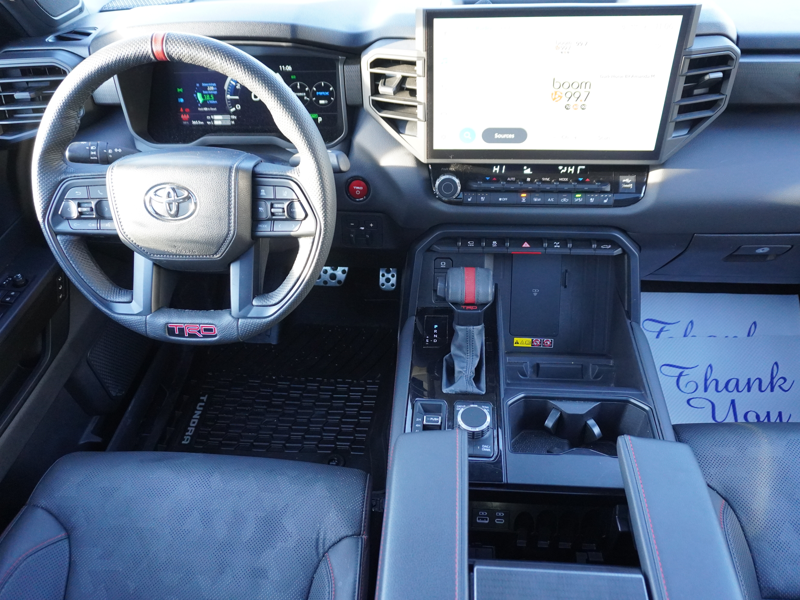 2025 Toyota Tundra Hybrid - Gallery image 12