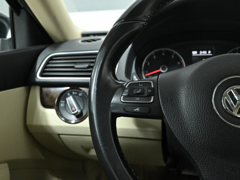 2015 Volkswagen Passat