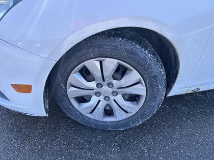 used 2014 Chevrolet Cruze car, priced at $4,999