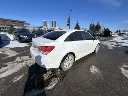 used 2014 Chevrolet Cruze car, priced at $4,999