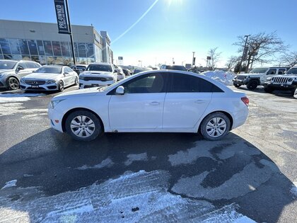 used 2014 Chevrolet Cruze car, priced at $4,999