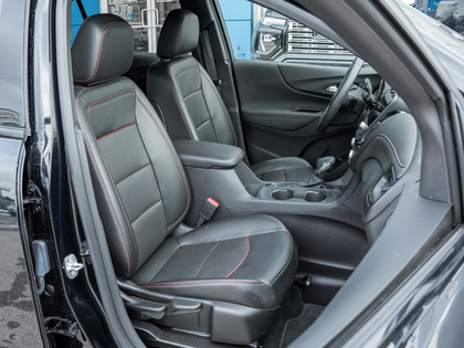 used 2024 Chevrolet Equinox car, priced at $30,295