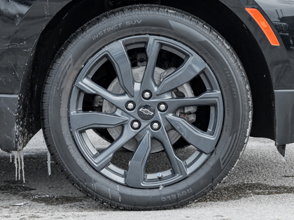 used 2024 Chevrolet Equinox car, priced at $30,295