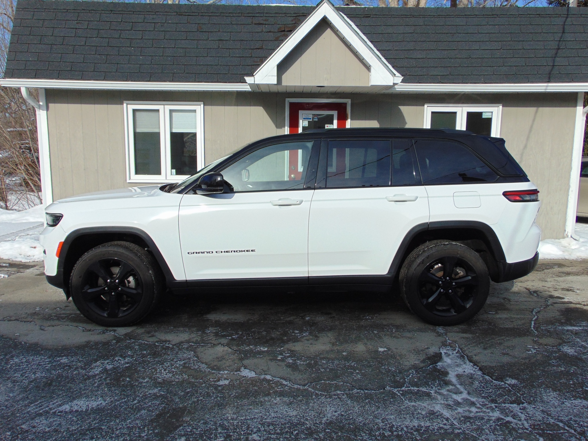 2023 Jeep Grand Cherokee