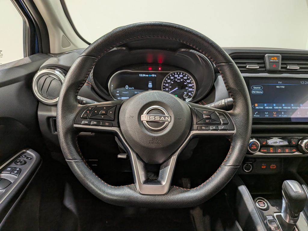 Nissan Versa 2024