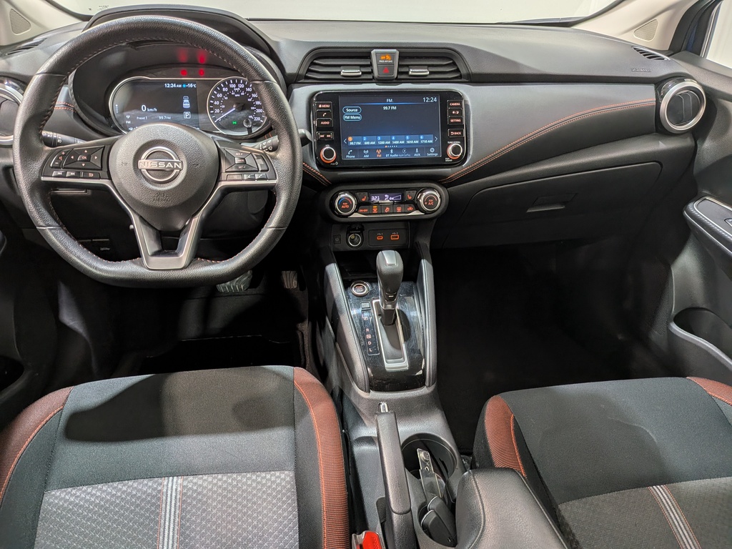 Nissan Versa 2024