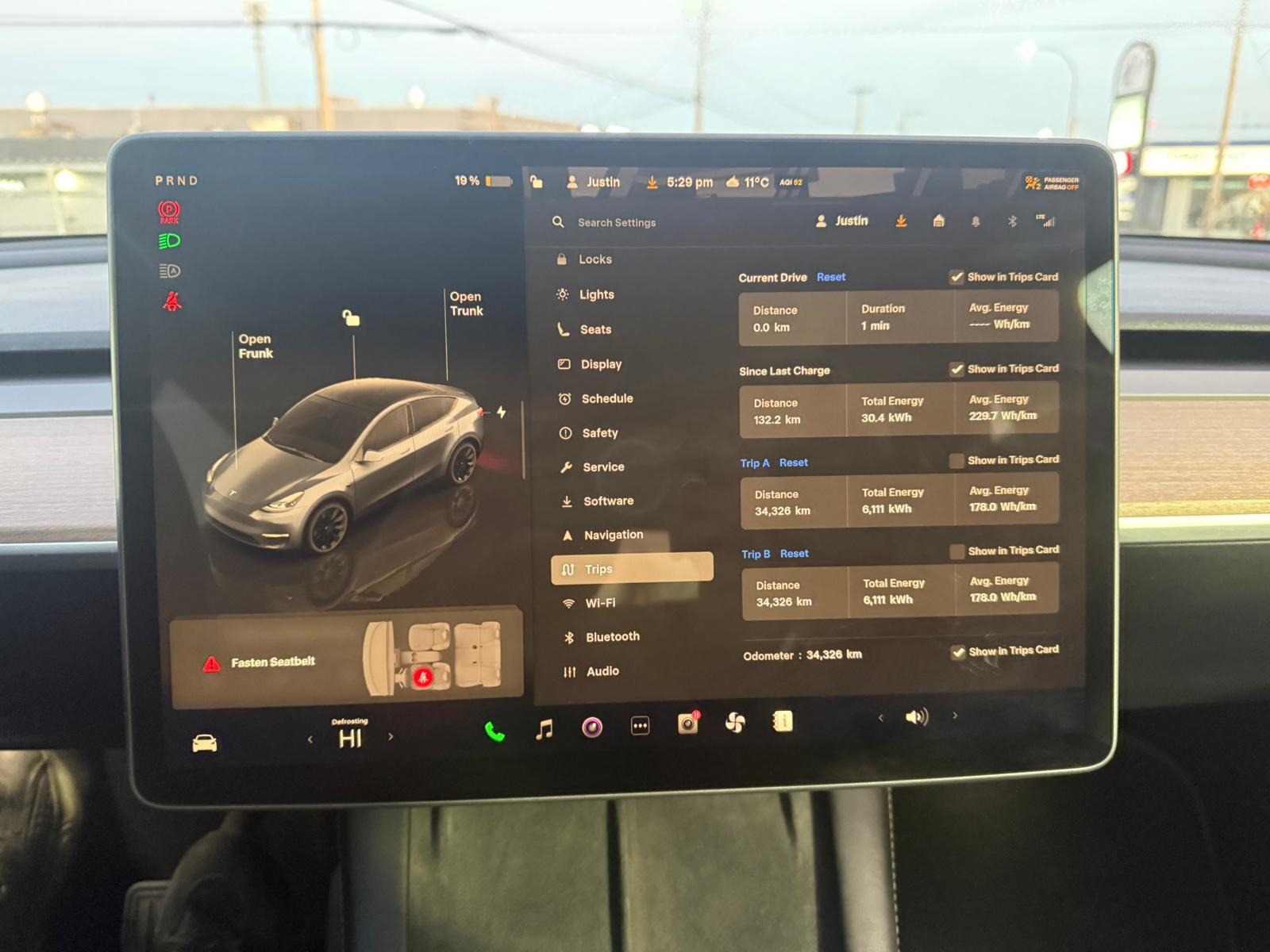 2023 Tesla Model Y — view 9