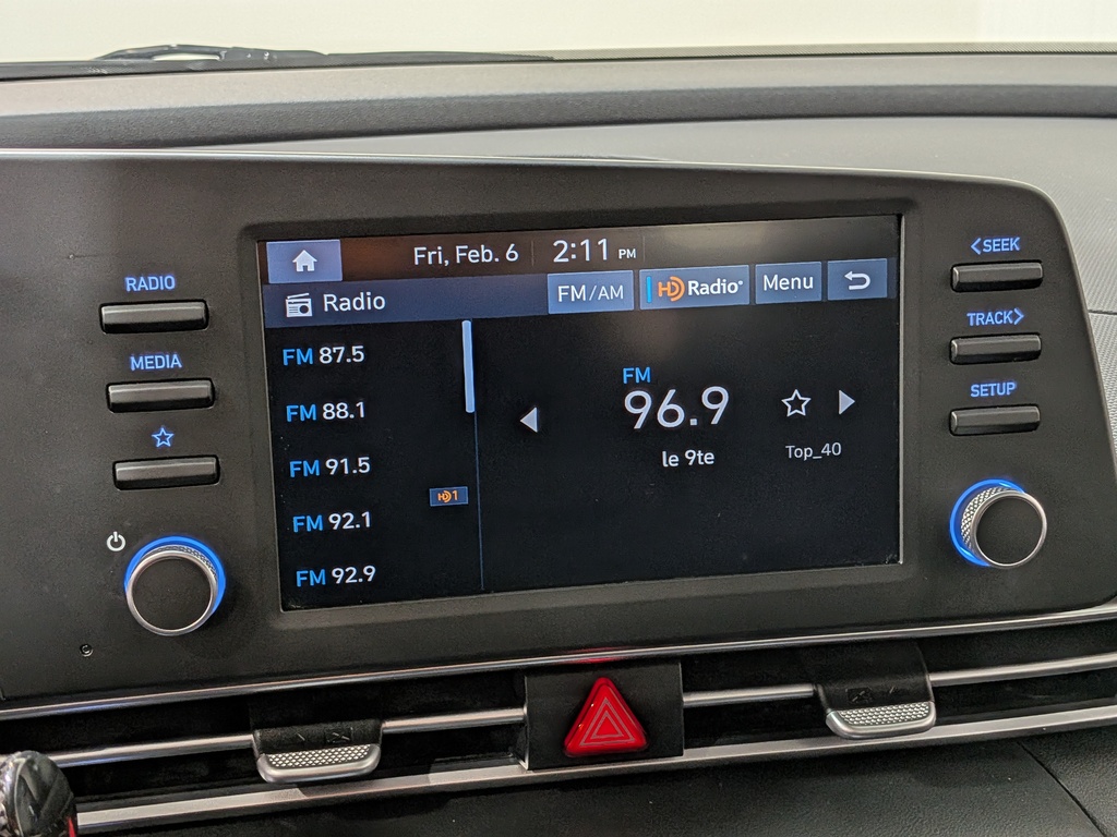 Hyundai Elantra 2025