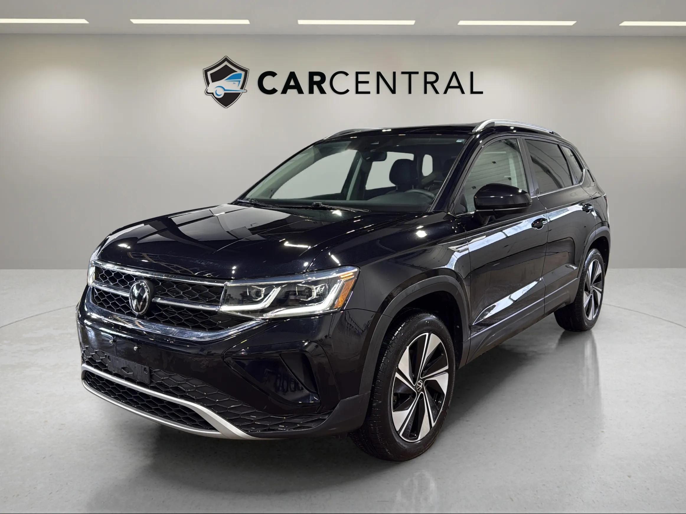 Black 2023 Volkswagen Taos SEL 4Motion SUV / Crossover All-Wheel Drive 7-Speed Dual Clutch