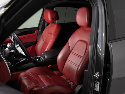 used 2023 Porsche Cayenne car, priced at $71,900