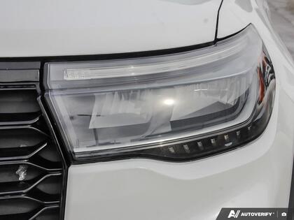 used 2025 Ford Explorer car, priced at $52,999