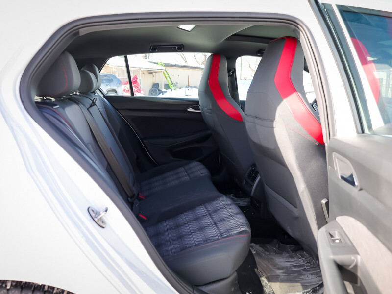2024 Volkswagen Golf GTI - Gallery image 11