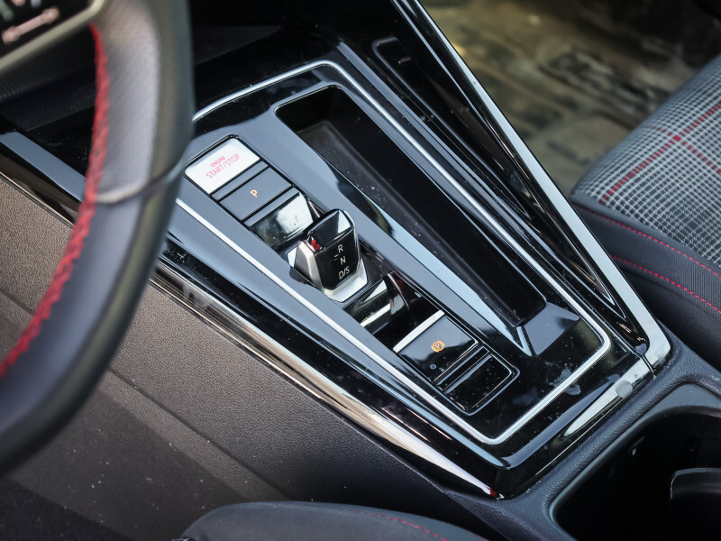2024 Volkswagen Golf GTI - Gallery image 15
