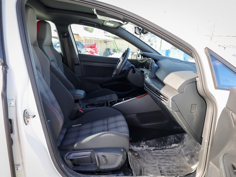 2024 Volkswagen Golf GTI - Gallery image 10