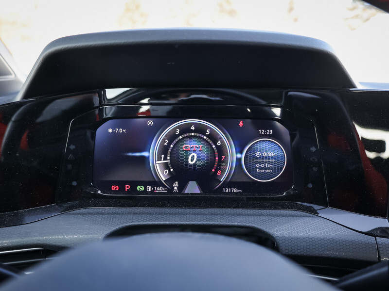 2024 Volkswagen Golf GTI - Gallery image 18