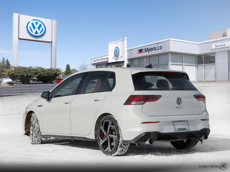 2024 Volkswagen Golf GTI - Gallery image 3