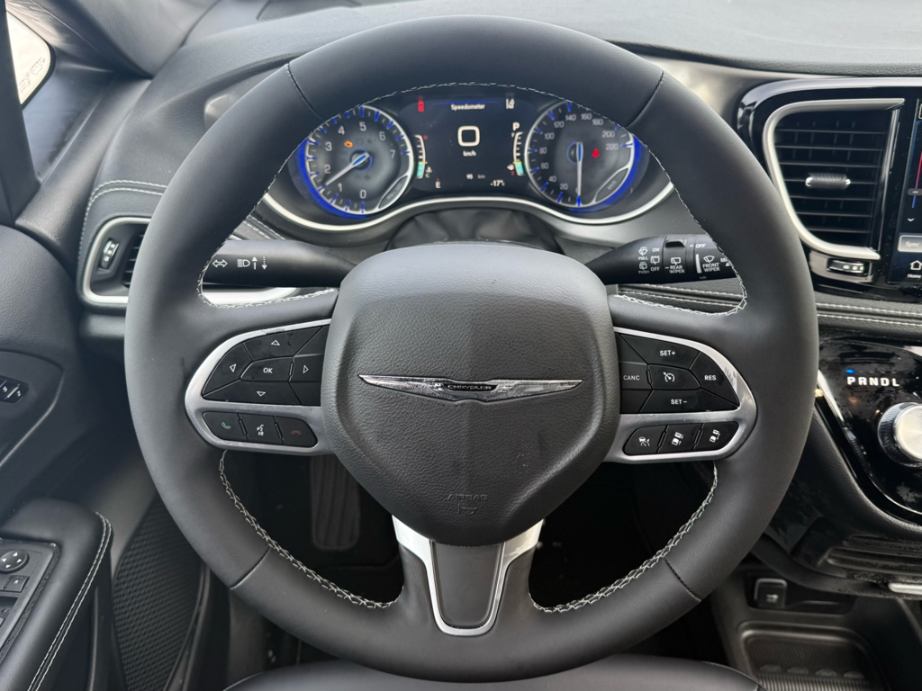 2026 Chrysler Pacifica