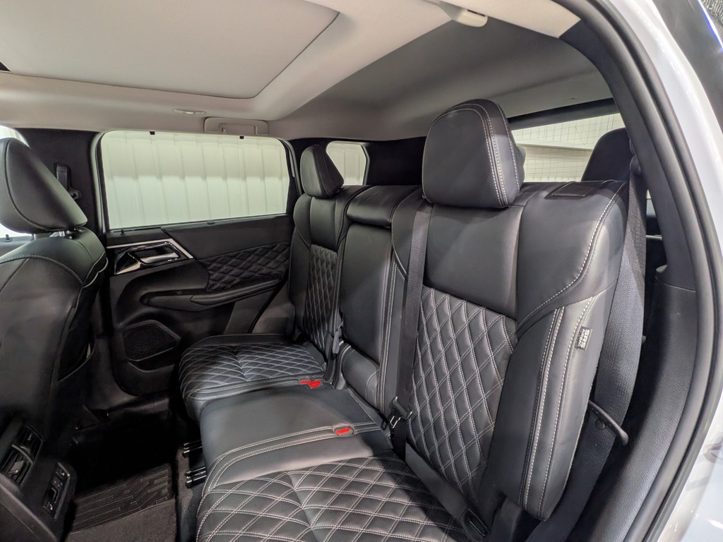 Mitsubishi Outlander 2024