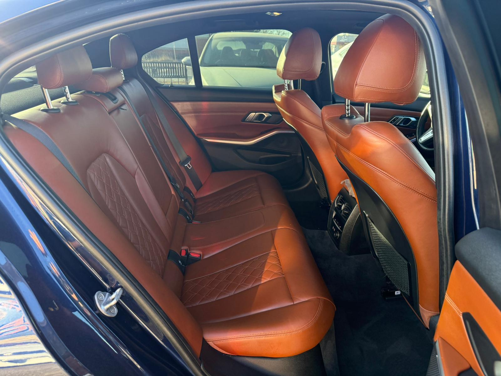 2020 BMW 3 Series — view 10