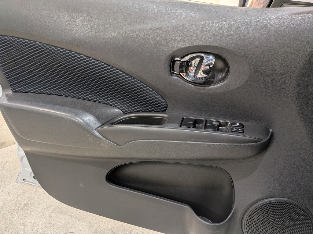 Nissan Versa Note 2016