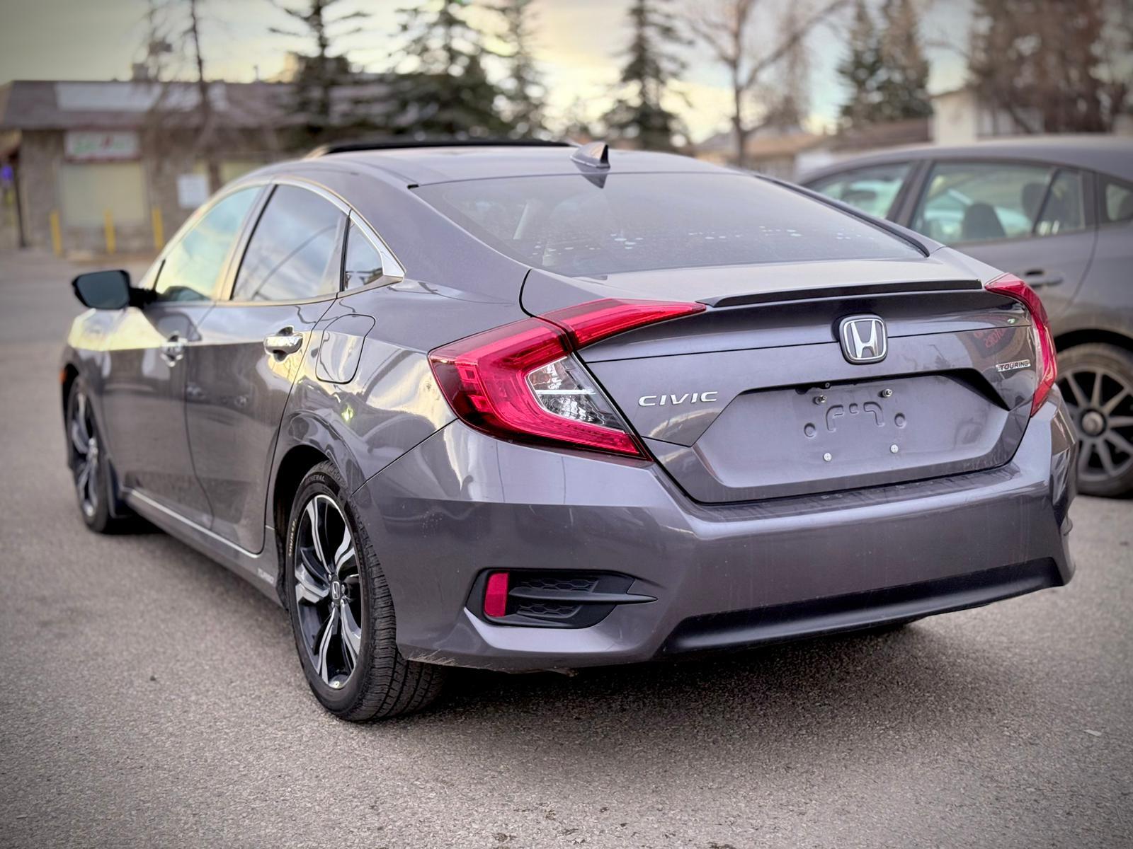 2018 Honda Civic Sedan — view 6
