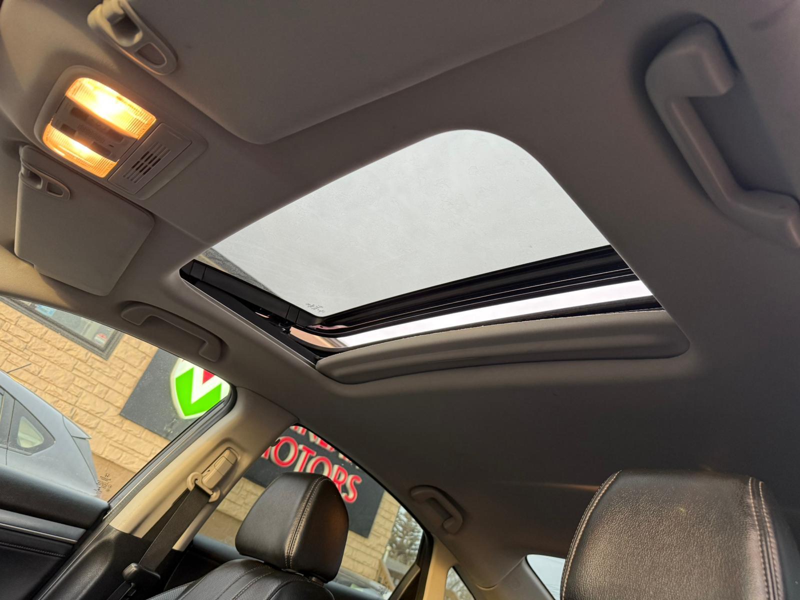 2018 Honda Civic Sedan — view 15