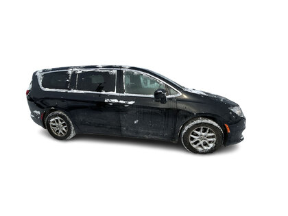 used 2022 Chrysler Grand Caravan car, priced at $29,999