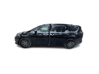 used 2022 Chrysler Grand Caravan car, priced at $29,999