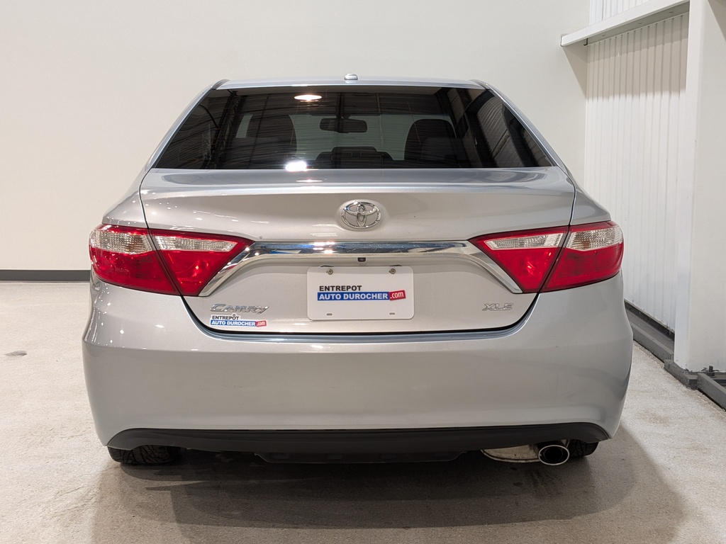 Toyota Camry 2015