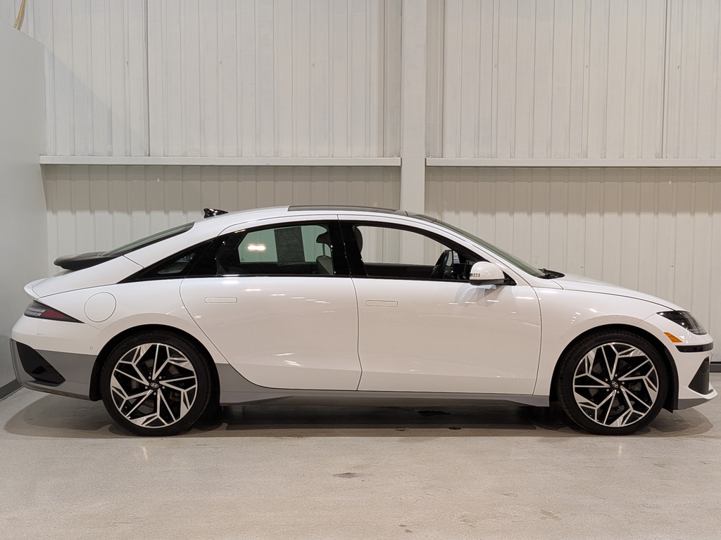 Hyundai IONIQ 6 2023