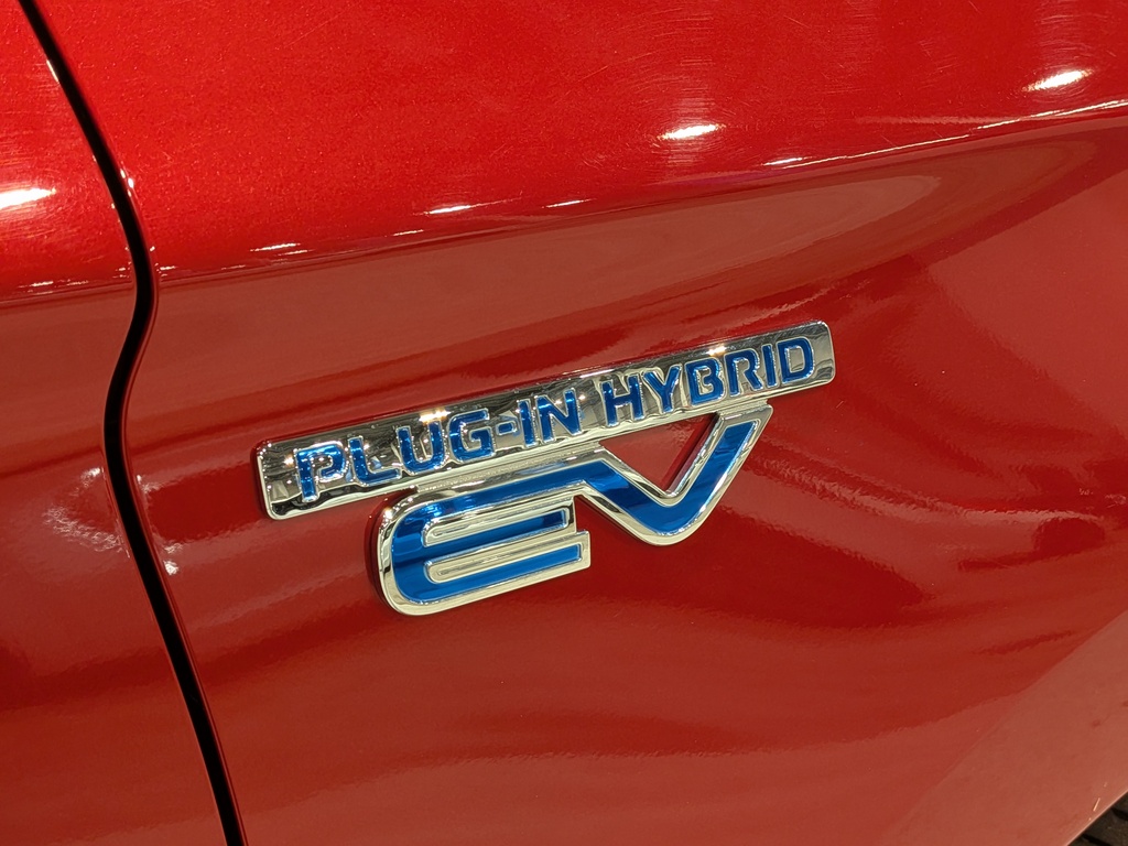 Mitsubishi Outlander PHEV 2019