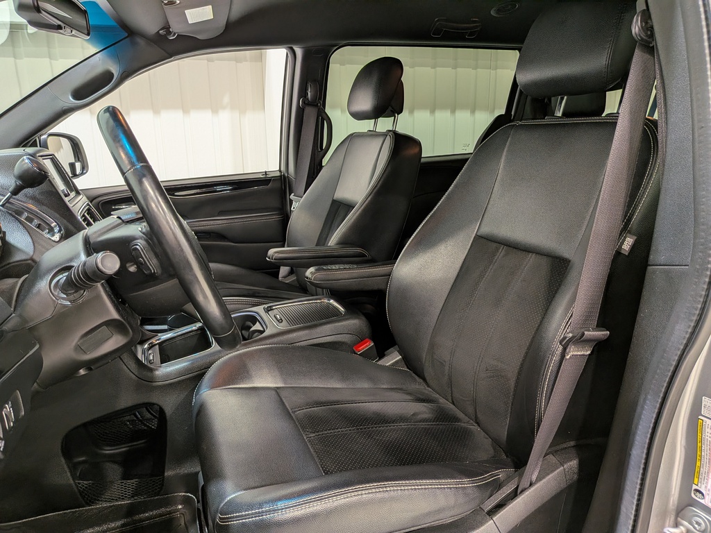 Dodge Grand Caravan 2017