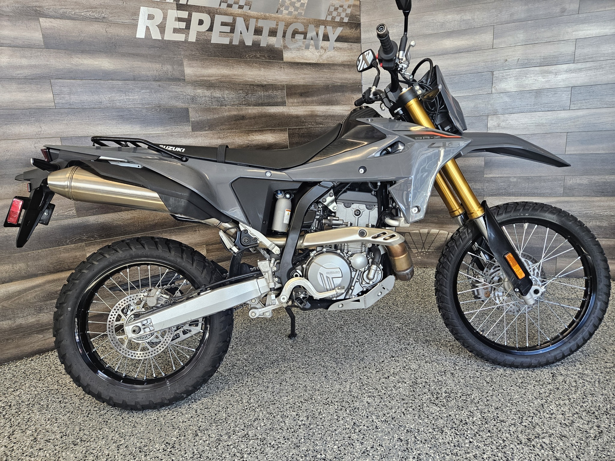 2025 Suzuki DR-Z 400