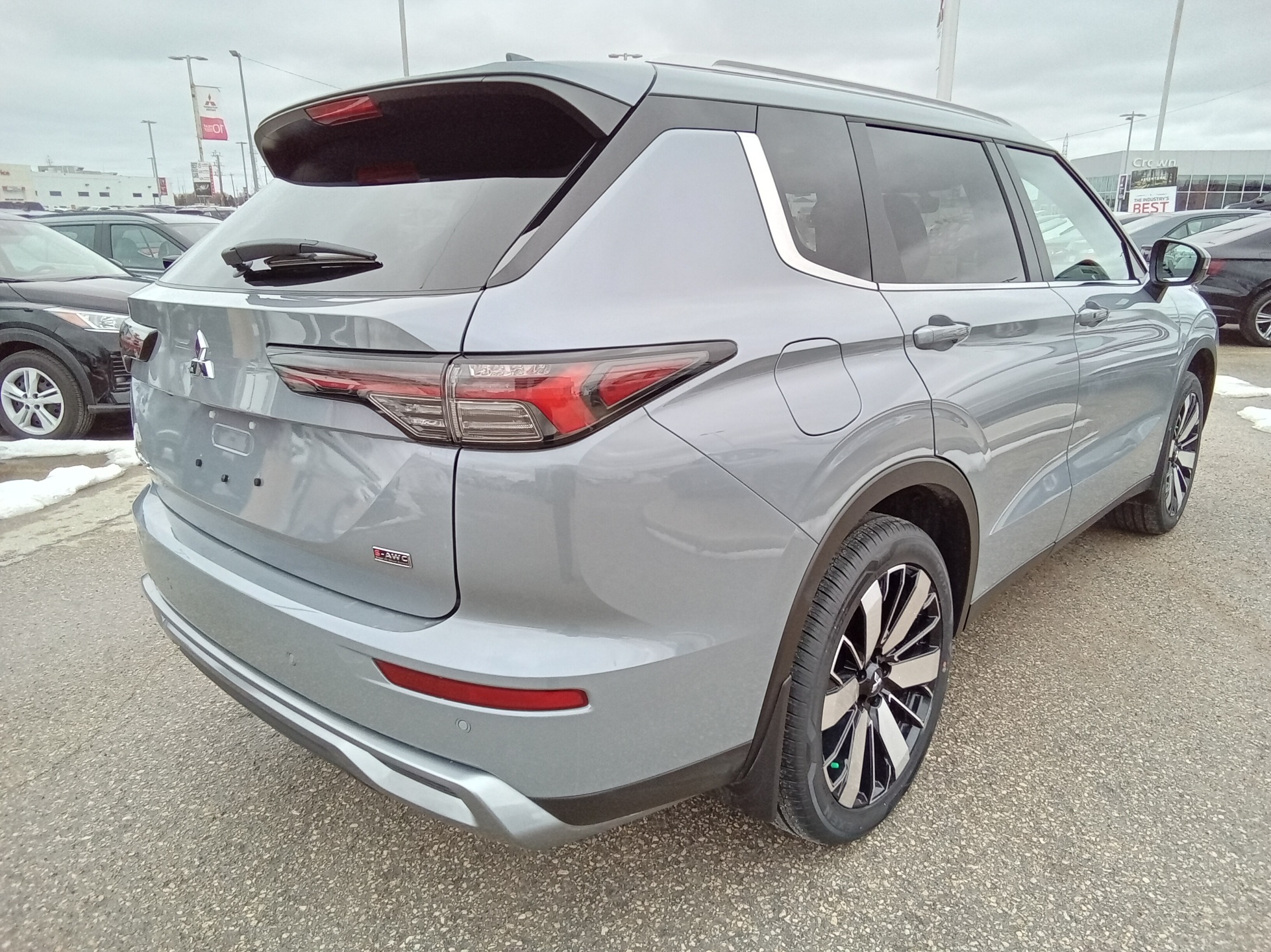 2026 Mitsubishi Outlander