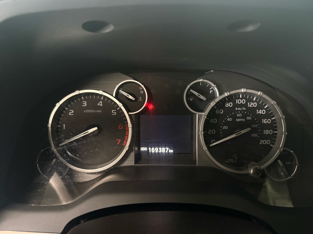 2016 Toyota Tundra - Gallery image 3