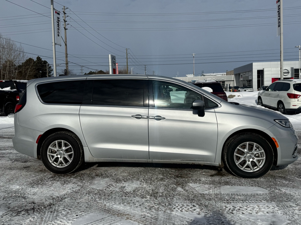 2023 Chrysler Pacifica