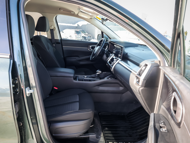 2022 Kia Sorento - Gallery image 10