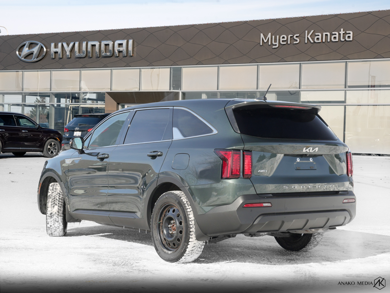 2022 Kia Sorento - Gallery image 3
