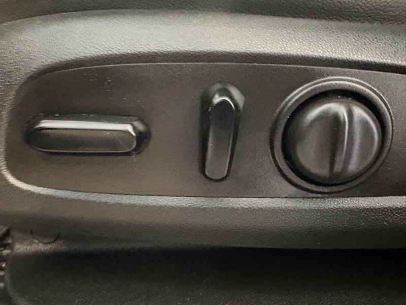 2020 GMC Acadia - Gallery image 17