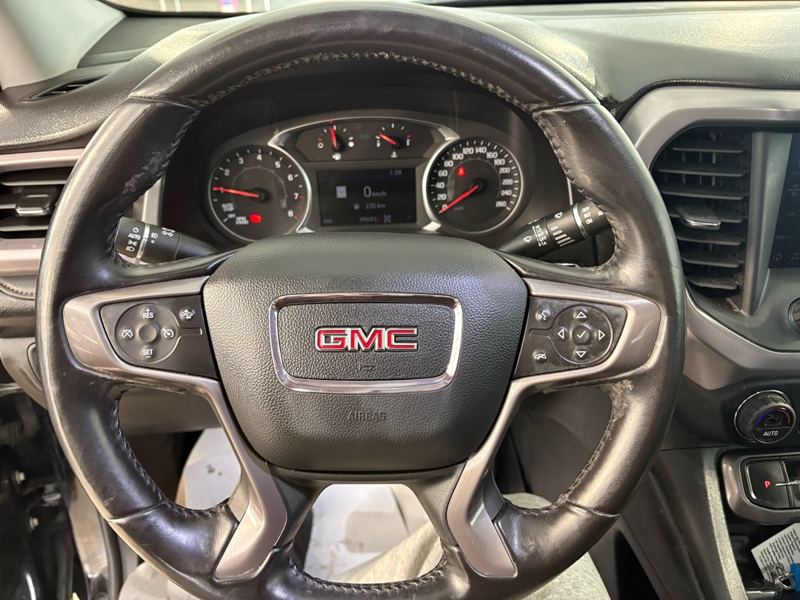 2020 GMC Acadia - Gallery image 19