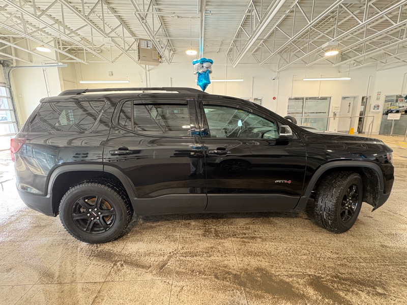 2020 GMC Acadia - Gallery image 1