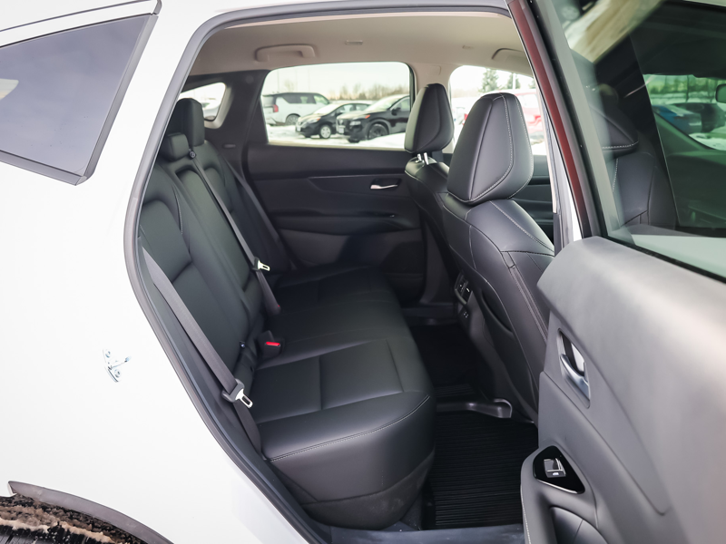 2025 Nissan Murano - Gallery image 11